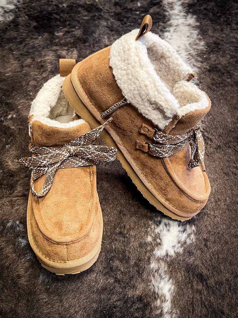 Cherilyn Fur Lined Ankle Boot in Tan By Very G