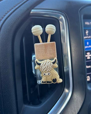 Tan Highland Cow Vent Clip Car Diffuser in Cowgirl Kisses