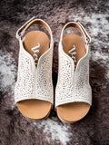 Free Fly in Cream Wedges by Very G