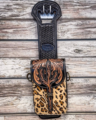 Silver Royal - Leather Rear Cinch/Horn Bag - Leopard