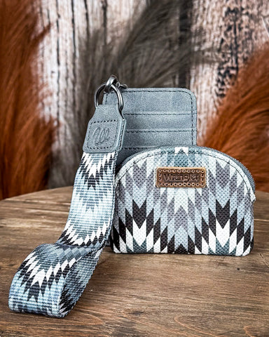 Desert Sky Wristlet Wallet Set in Gray by Wrangler