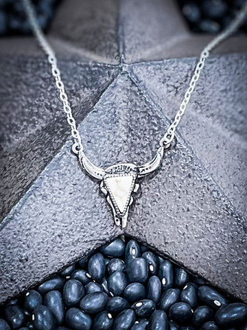 White Western Steer Head Necklace Jewelry Bronco Western Supply Co. Bronco Western Supply Co. 