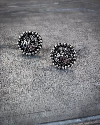 Eliza Flower Stud Earrings - Silver - Western Jewelry - Bronco Western Supply Co.