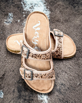 Berry Sandal in Light Tan by Very G