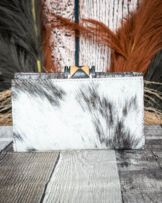 High Plains Checkered Leather and Hide Wallet in Black by Countryside Co.