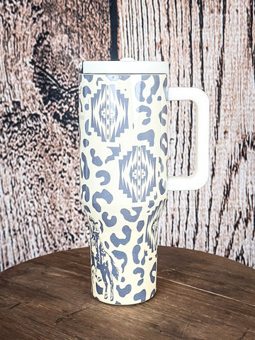 Rodeo design western tumbler with side handle