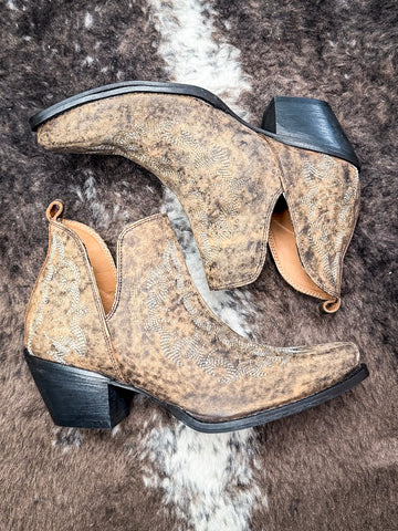 Myra Bag - Moonlight on the Mesa Booties in Crackle Brown
