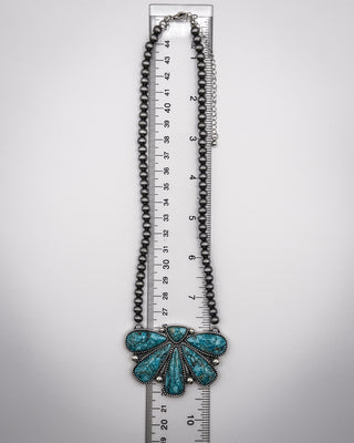 Sierra Fan Fashion Necklace Set in Aqua