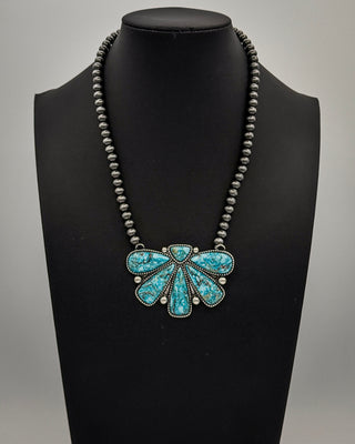 Sierra Fan Fashion Necklace Set in Aqua