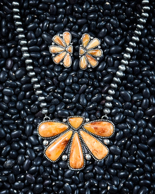 Sierra Fan Fashion Necklace Set in Burnt Orange