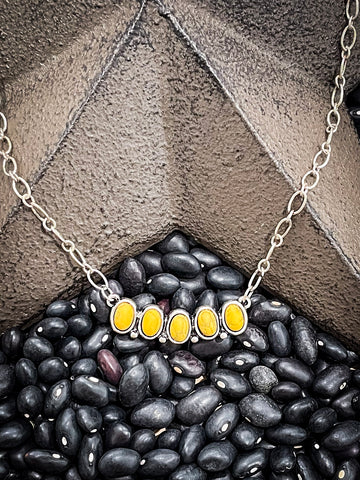 Wren Stone Choker - Yellow