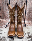 Front view of the Wren Twisted X Women's 13" Ruff Stock Boot displayed on cowhide, wood backdrop.