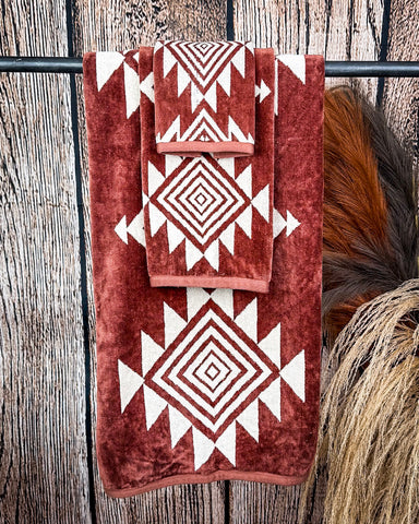 Myna Mesa Towels