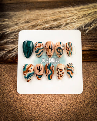 Short Almond Western Press-On Nails