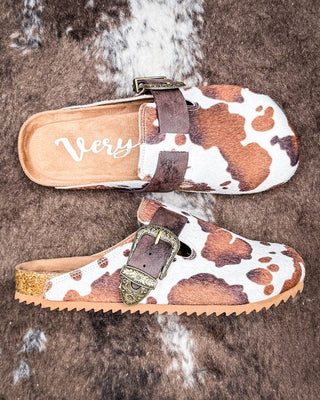 Andi Slip on Mule in Tan Cow Print by Very G – Women's Shoes from Bronco Western Supply Co.