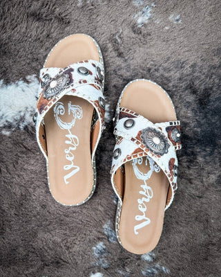 Betsy Concho Sandal in Cream and Tan by Very G – Women's Shoes from Bronco Western Supply Co.