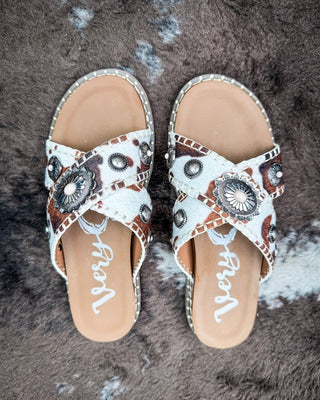 Betsy Concho Sandal in Cream and Tan by Very G – Women's Shoes from Bronco Western Supply Co.