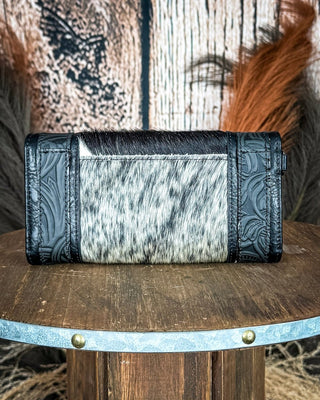 Canyon Ridge Hide Wristlet Wallet in Black by Montana West – Purses & Wallets from Bronco Western Supply Co.
