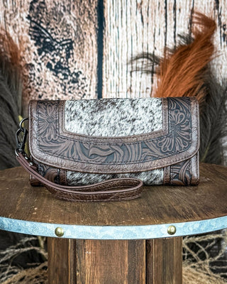 Canyon Ridge Hide Wristlet Wallet in Coffee by Montana West – Purses & Wallets from Bronco Western Supply Co.