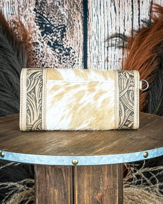 Canyon Ridge Hide Wristlet Wallet in Tan by Montana West – Purses & Wallets from Bronco Western Supply Co.