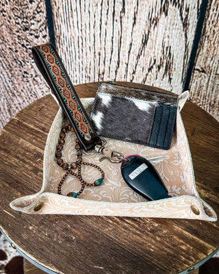 Copperwind Leather Tray in Natural – Home Decor from Bronco Western Supply Co.