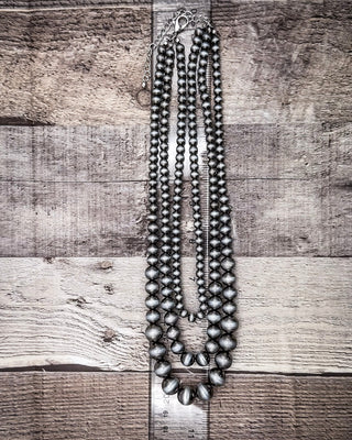 Del Rio Layered Fashion Necklace - Silver – Jewelry from Bronco Western Supply Co.