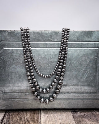 Del Rio Layered Fashion Necklace - Silver – Jewelry from Bronco Western Supply Co.