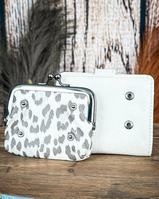 Driftline Leopard Bi - Fold Wallet in Beige by Wrangler – Purses & Wallets from Bronco Western Supply Co.