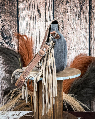 Dusty Lariat Concealed Carry Bag in Saddle Brown by Myra Bag – Purses & Wallets from Bronco Western Supply Co.