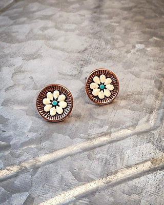 Flourish Flower Fashion Stud Earrings - Natural – Jewelry from Bronco Western Supply Co.