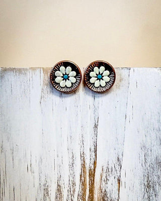 Flourish Flower Fashion Stud Earrings - Natural – Jewelry from Bronco Western Supply Co.