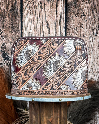 Gilded Spur Tooled Leather Crossbody Bag – Purses & Wallets from Bronco Western Supply Co.