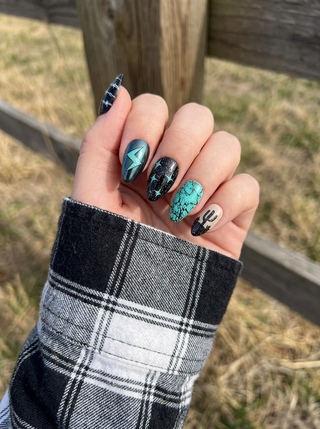 Short Almond Western Press-On Nails