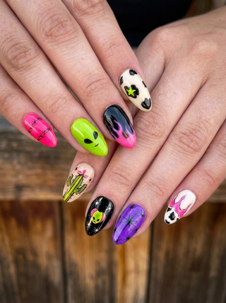 Short Almond Western Press-On Nails