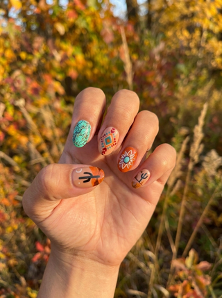 Short Almond Western Press-On Nails