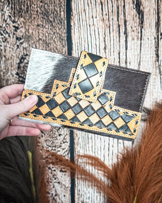 High Plains Checkered Leather and Hide Wallet in Brown by Countryside Co. – Purses & Wallets from Bronco Western Supply Co.