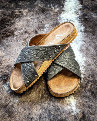 Jaycee Sandal in Grey by Very G – Women's Shoes from Bronco Western Supply Co.