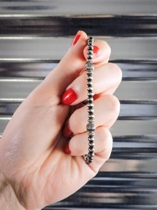 Leanne Stackable Stretch Bracelet Set – Jewelry from Bronco Western Supply Co.