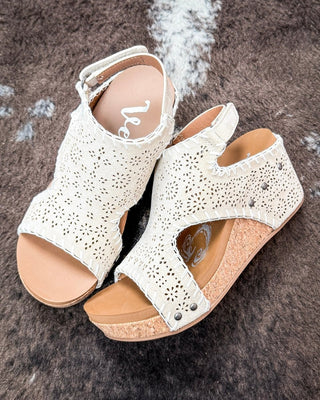 Lilly Platform Wedge Sandal in Cream by Very G – Women's Shoes from Bronco Western Supply Co.