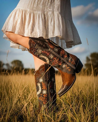 Lucky Bramble Horseshoe Snip Toe Boots in Brown by Corral Boots – Women's Boots from Bronco Western Supply Co.