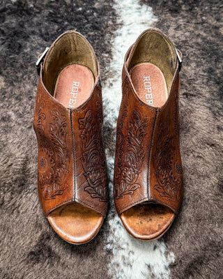 Mika Closed Back Mule Heel in Tan by Roper – Women's Shoes from Bronco Western Supply Co.