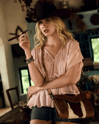 Myra Bag - Copper Charm Hand Tooled Bag in Earthen Hide & White – Purses & Wallets from Bronco Western Supply Co.