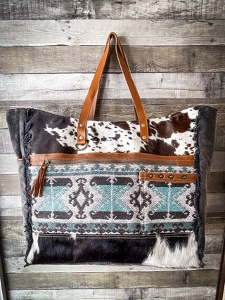 Myra Bag - Isabela June Weekender Bag – Purses & Wallets from Bronco Western Supply Co.