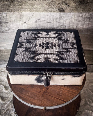 Myra Bag - Mausoleum Jewelry Box – Gift Items from Bronco Western Supply Co.
