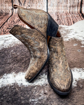 Myra Bag - Moonlight on the Mesa Booties in Crackle Brown – Women's Shoes from Bronco Western Supply Co.