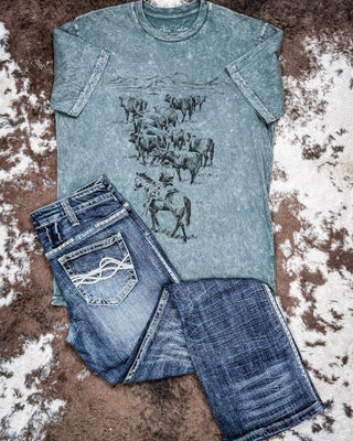 Open Range Boyfriend Tee in Stone Gray Mineral Wash – Apparel from Bronco Western Supply Co.