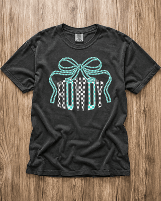 Pearl Bow Howdy Graphic Tee – Apparel from Bronco Western Supply Co.