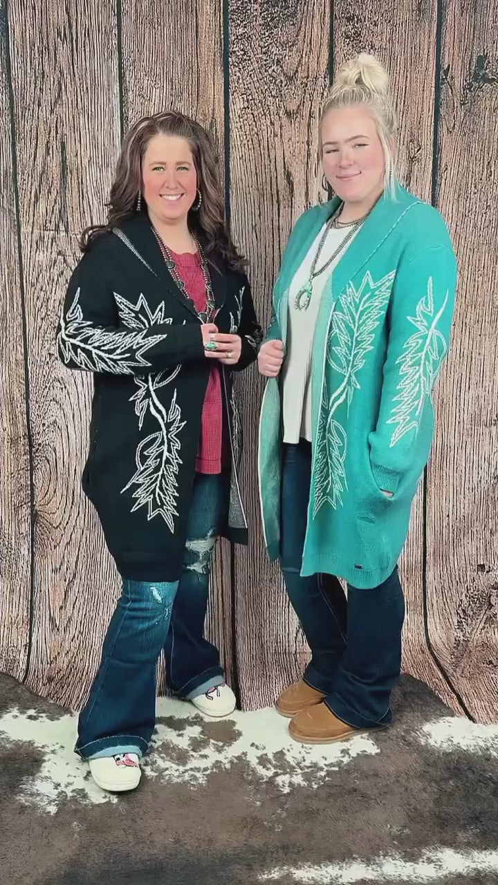 How can you not be obsessed?!
The Wilderline Cardigan has that soft, luxe feel that makes you look effortlessly put together, but still cozy enough to live in.
You’ll feel just a little bit boujie every time you throw it on. 👑

Available in teal or black. Good luck choosing.