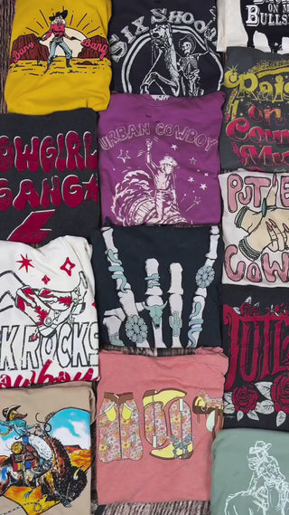 Graphic tees for the western girlies⚡️🌵