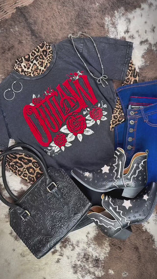 She’s got that lived-in feel with a little outlaw attitude. 🤘🌹

Meet the tee you’ll wear on repeat: the Rose Outlaw. Vintage black acid wash, bold red lettering, and the kind of soft cotton that already feels broken-in (without the years of wear).

⚡️ Eye-catching, but not over the top
⚡️ Easy to dress up or down
⚡️ Layers like a dream for fall

If you’ve been stalking it, now’s your chance.